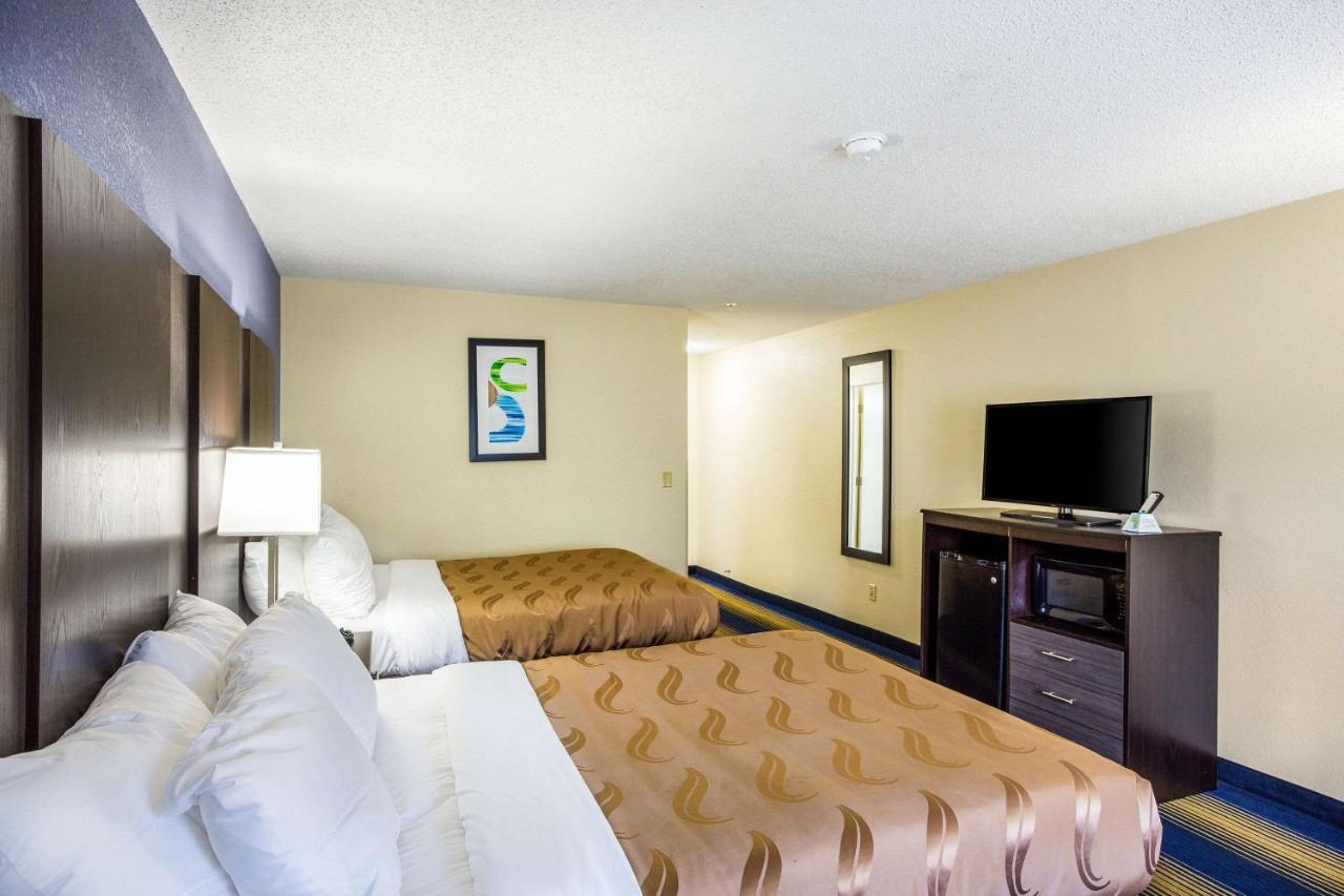 Quality Inn チャールストン エクステリア 写真