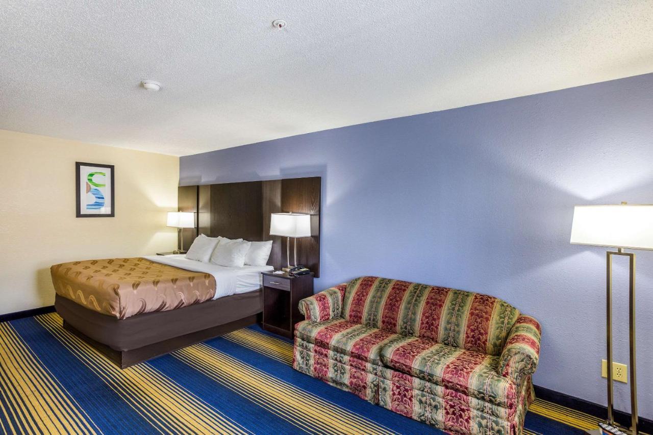Quality Inn チャールストン エクステリア 写真